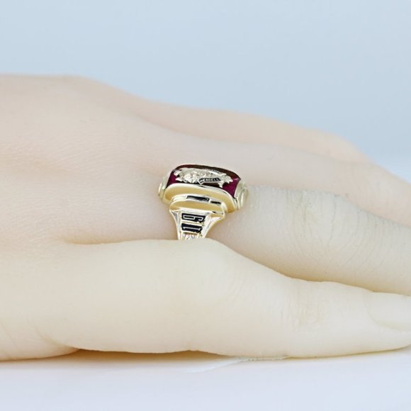 Vintage 10k Yellow Gold Class Ring from Wendall Phillips High 1961 by Jostens - Picture 7 of 8